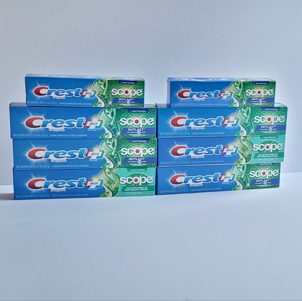 8 packs of CREST SCOPE TOOTHPASTE